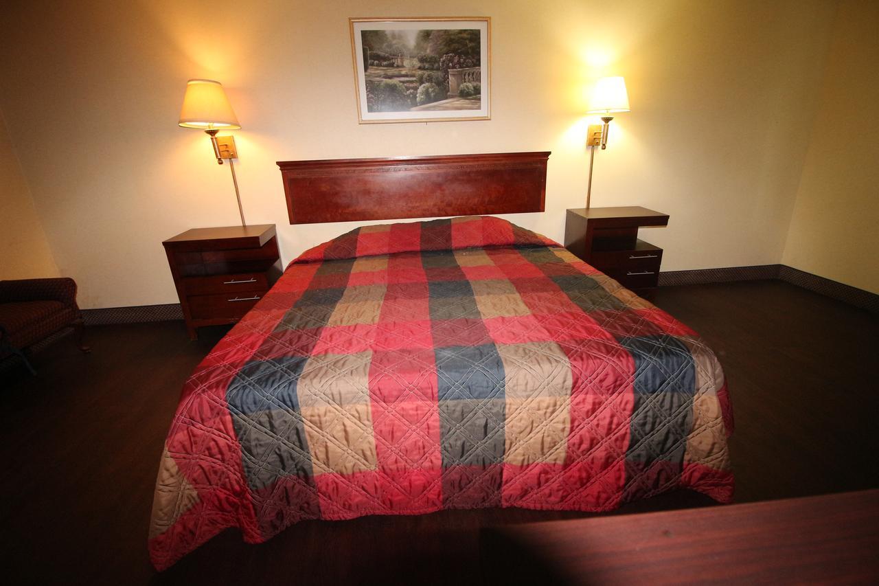 Magnolia Bay Hotel & Suites Jonesboro Dış mekan fotoğraf