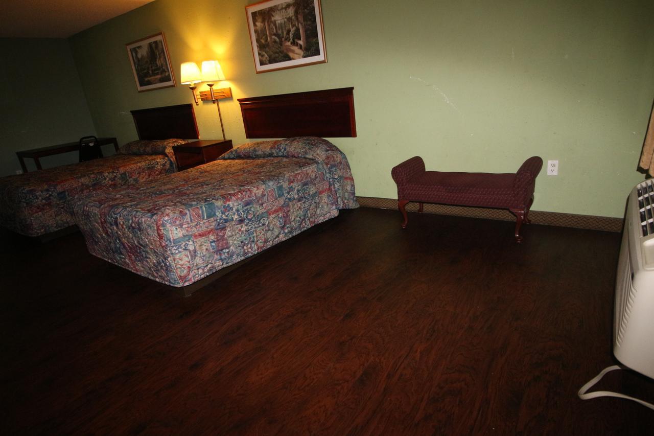 Magnolia Bay Hotel & Suites Jonesboro Dış mekan fotoğraf