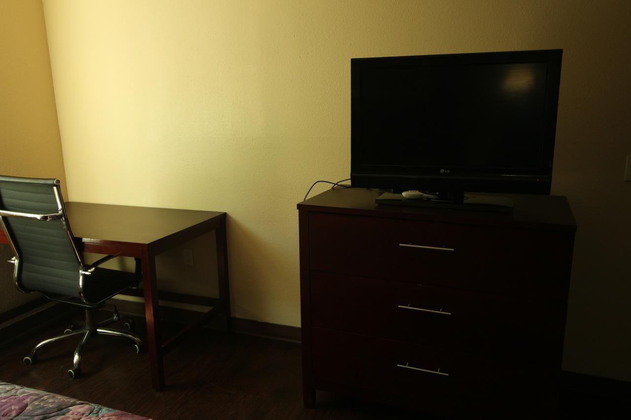 Magnolia Bay Hotel & Suites Jonesboro Dış mekan fotoğraf